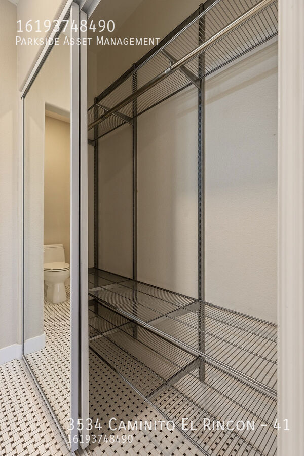 Building Photo - 3534 Caminito El Rincon