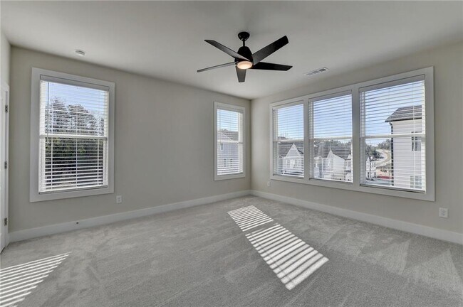 Building Photo - 1241 Waldon Xing