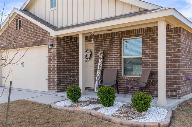 Building Photo - 461 Falling Star Dr