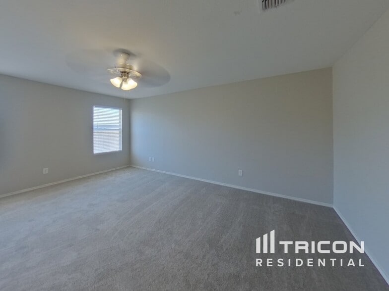 Building Photo - 14124 Cochise Dr