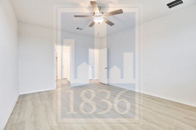 Building Photo - 17609 Chino Ln