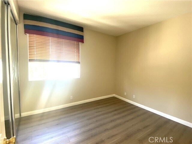 Building Photo - 58 Raven Ln