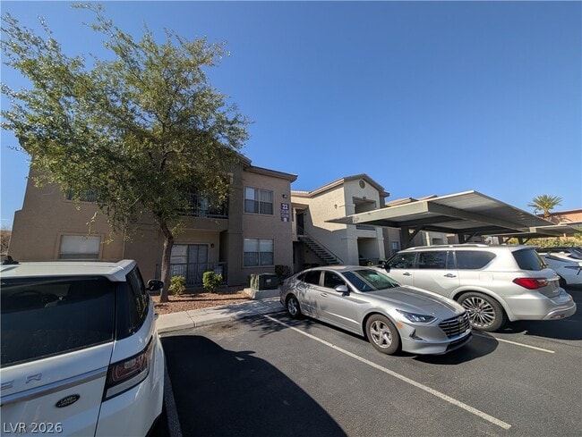 Building Photo - 8000 W Badura Ave