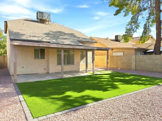 Building Photo - 3839 W Whitten St