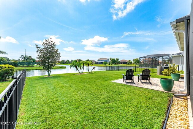 Building Photo - 5724 Trieda Dr