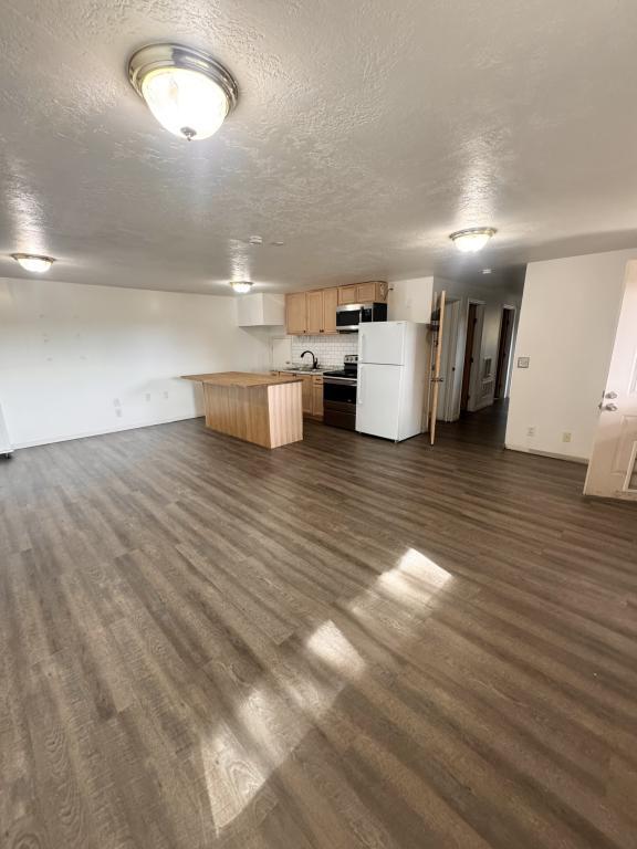 Building Photo - 751 N Highland Blvd