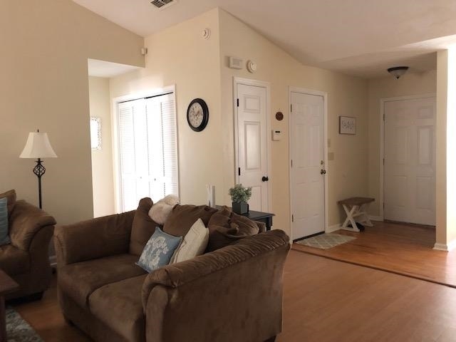 Building Photo - 8736 Minnow Creek Dr