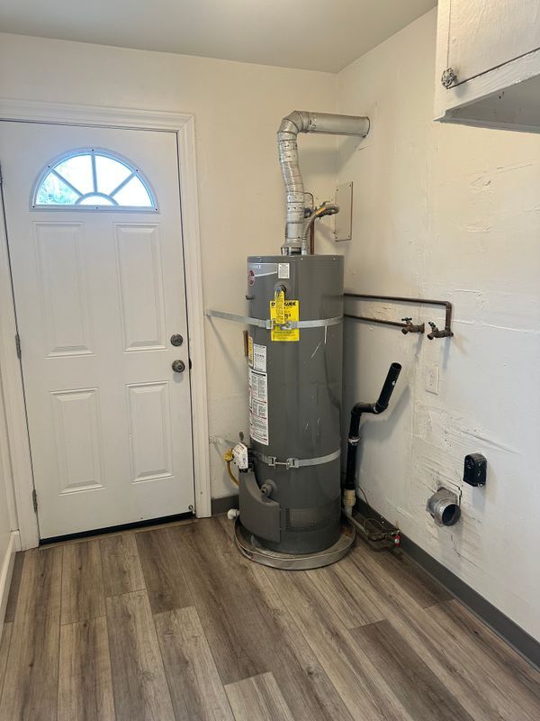 Building Photo - 426 N O St