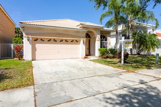 Building Photo - Newly Remodeled 3/2 in Cooper City