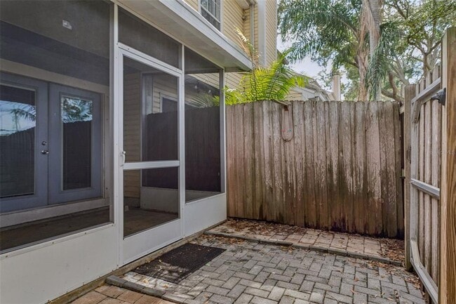 Building Photo - 5720 Dalden Dr