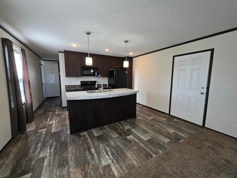 Building Photo - 3727 Birch St