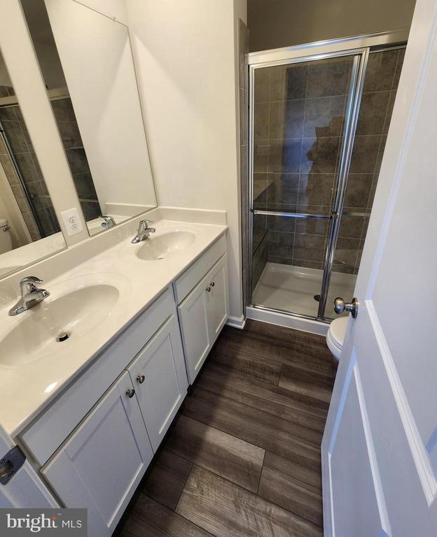 Building Photo - 1236 Red Clover Ln