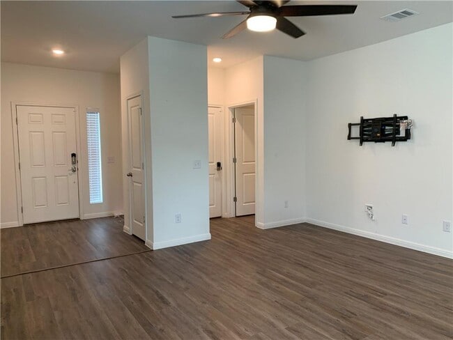 Building Photo - 19316 Cloudy Bay Dr