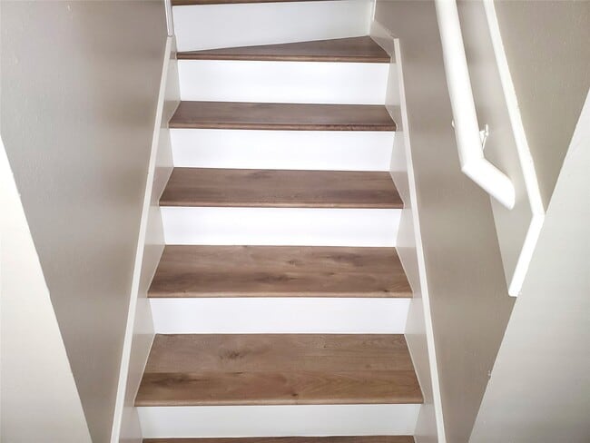 Building Photo - 11802 Chetman Dr