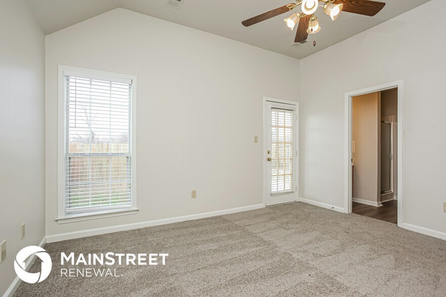 Building Photo - 7605 Davis Pkwy