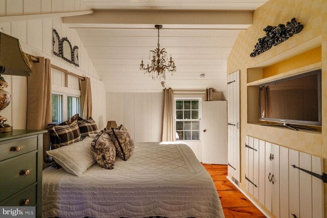 Building Photo - 2943 Windy Bush Rd