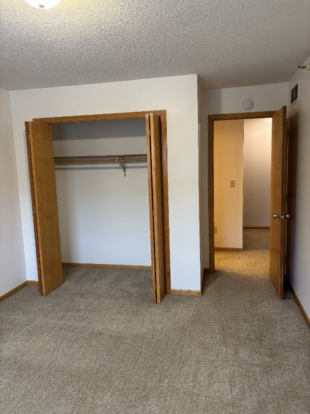 Building Photo - 18083 Settlers Way