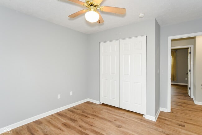 Building Photo - 241 E Fall Creek Pkwy S Dr