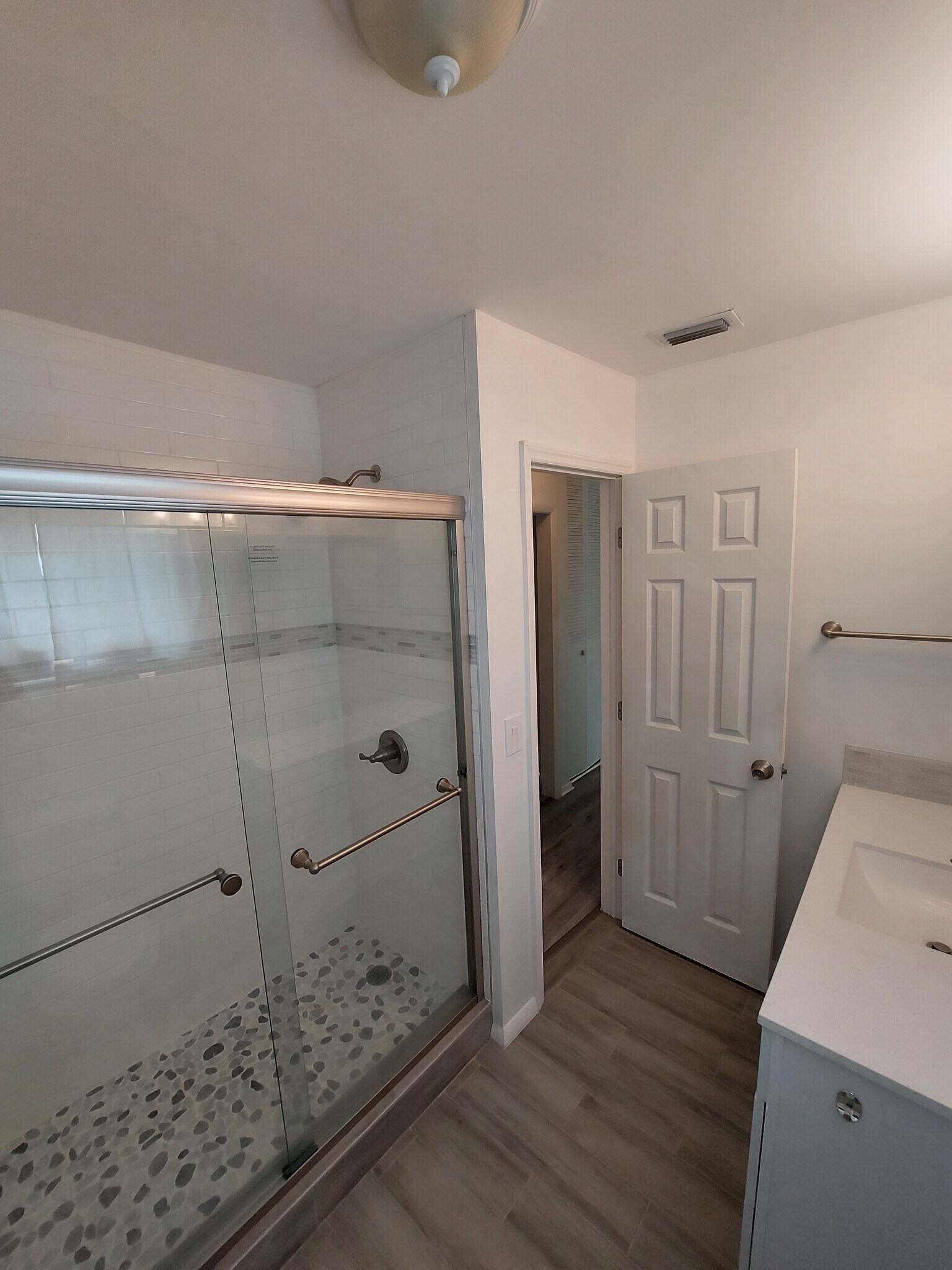 Building Photo - 2723 Dudley Dr E