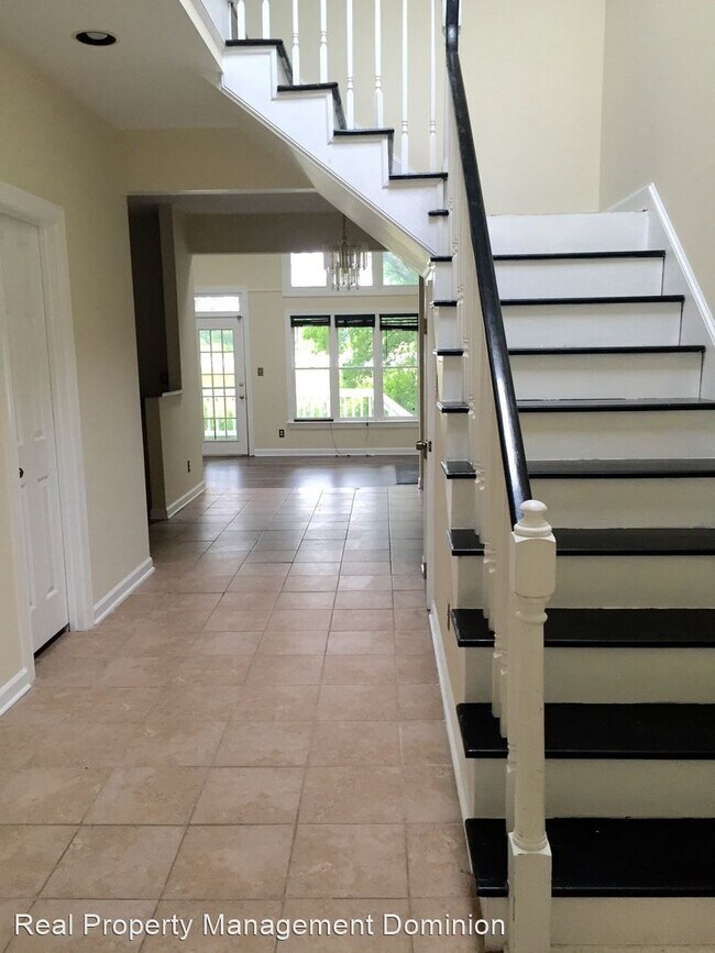 Building Photo - 3 br, 2 bath House - 100 River Walk Court