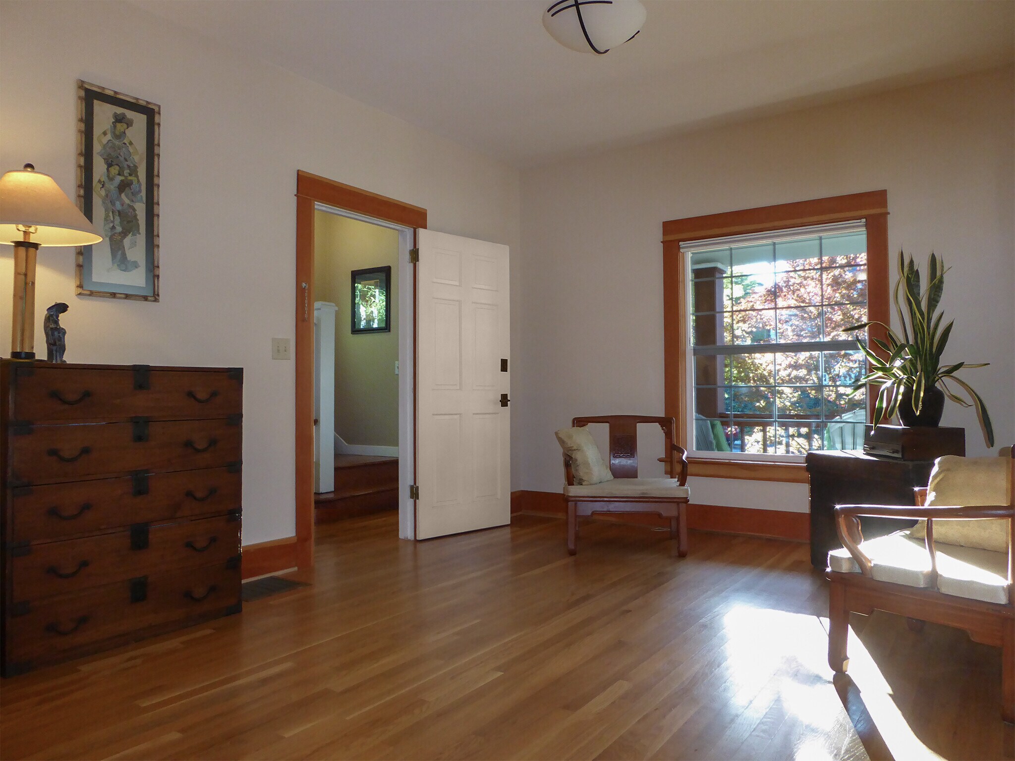 View from living room to entry - 1114 SE 30th Ave