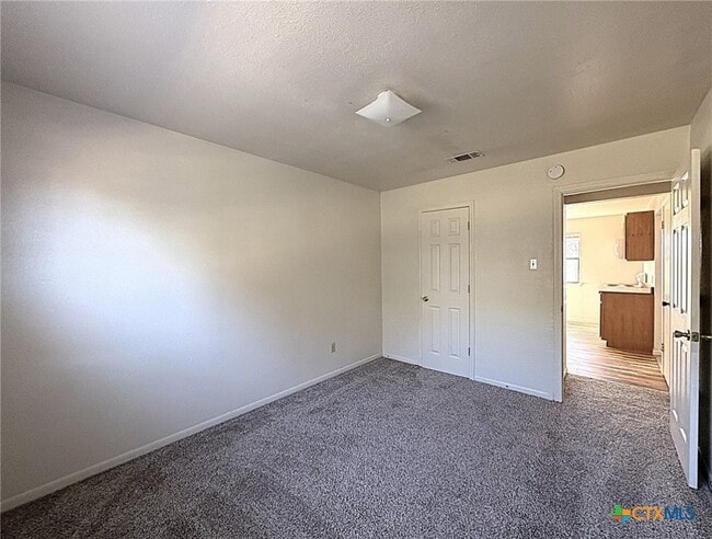 Building Photo - 207 Northern Dove Ln