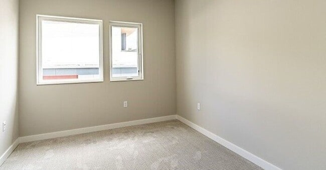 Building Photo - Brand New Pinehurst Home with Hardwood Floors & Easy I-5 Access