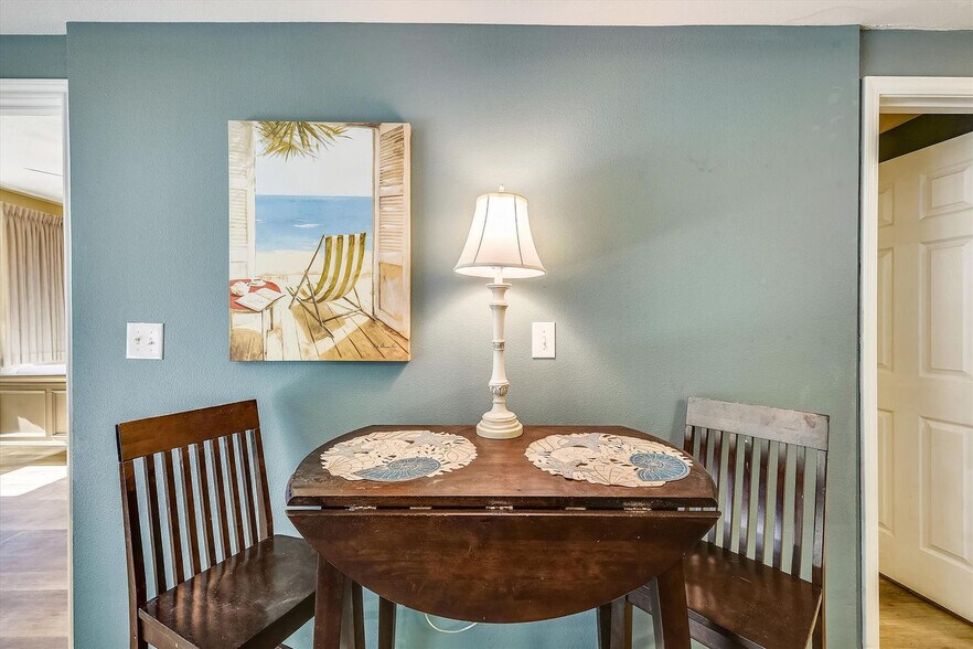 Building Photo - 104 Gulfside Ct