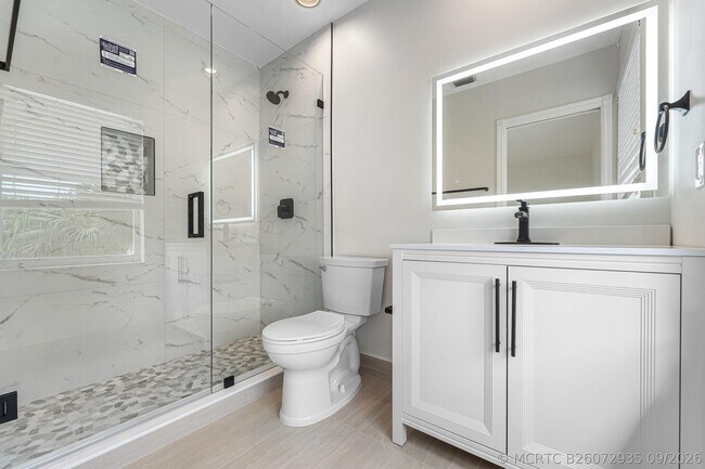 Building Photo - 18596 Ocean Mist Dr