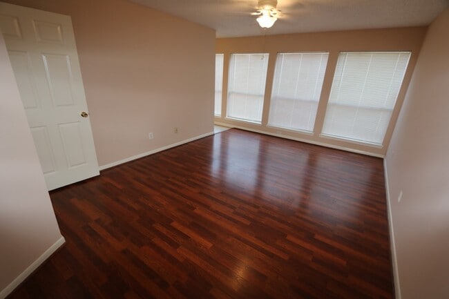 Building Photo - 12510 Sableleaf Dr