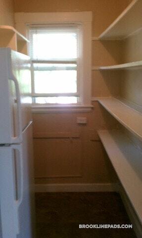 Building Photo - 10 Duffley Ct