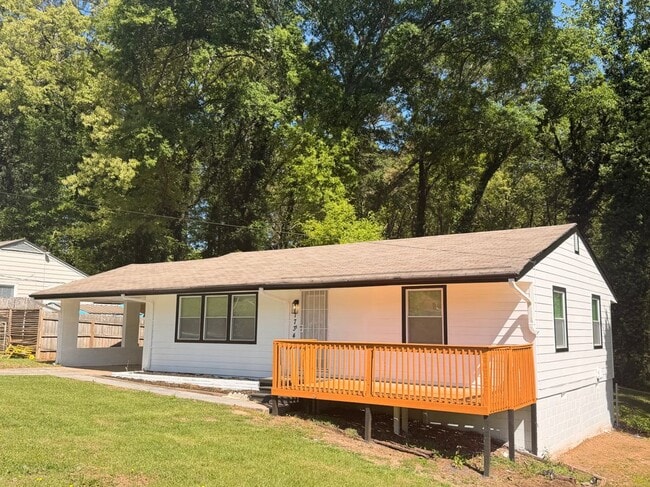 Building Photo - 1734 Cahoon St SW