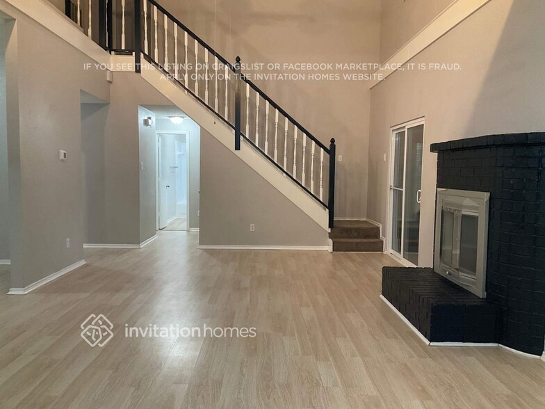 Building Photo - 512 Buttercup Trail