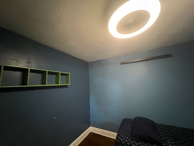 Building Photo - 31 NE 56th St