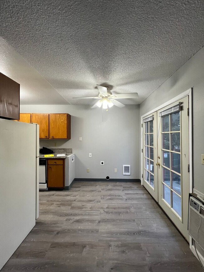 Interior Photo - Bardon Apartments