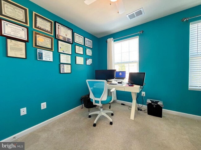 Building Photo - 2711 Coppersmith Pl