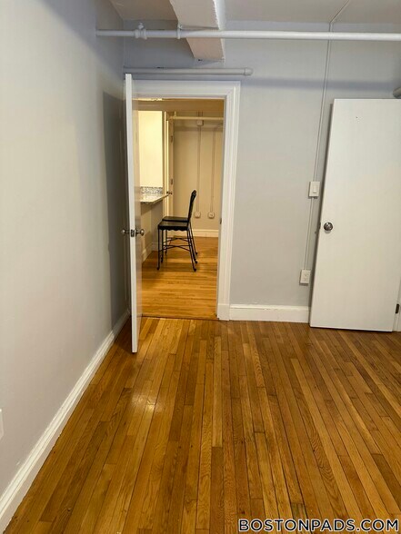 Building Photo - 1450 Commonwealth Ave