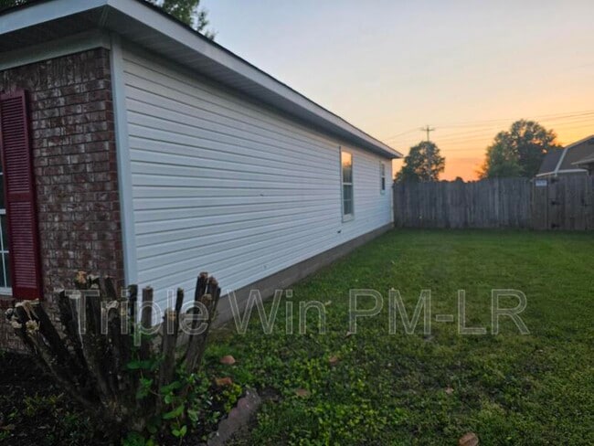 Building Photo - 66 Nevada Ln