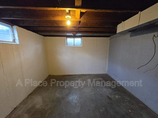 Building Photo - 125 Florisota Dr