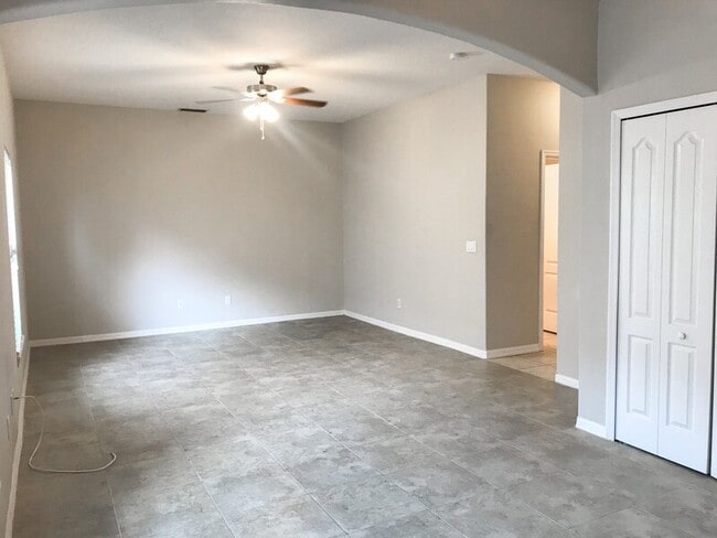 Building Photo - 13828 Guildhall Cir