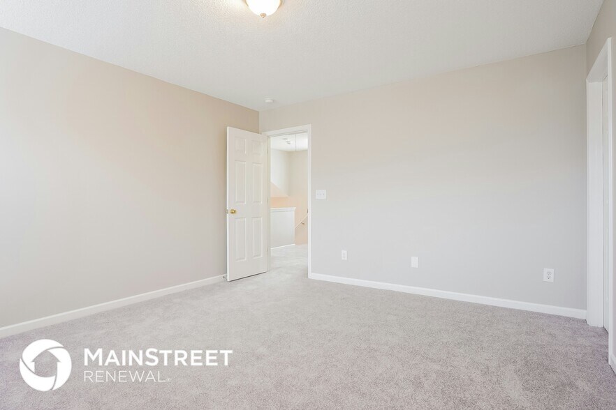 Building Photo - 6008 Porterdale Dr