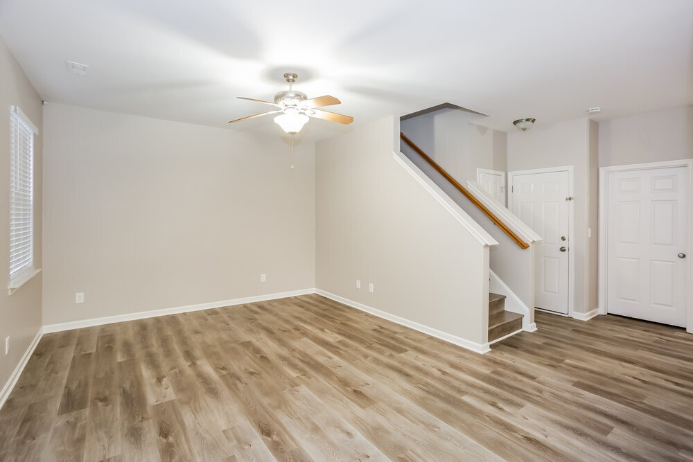 Building Photo - 4635 Abercromby St