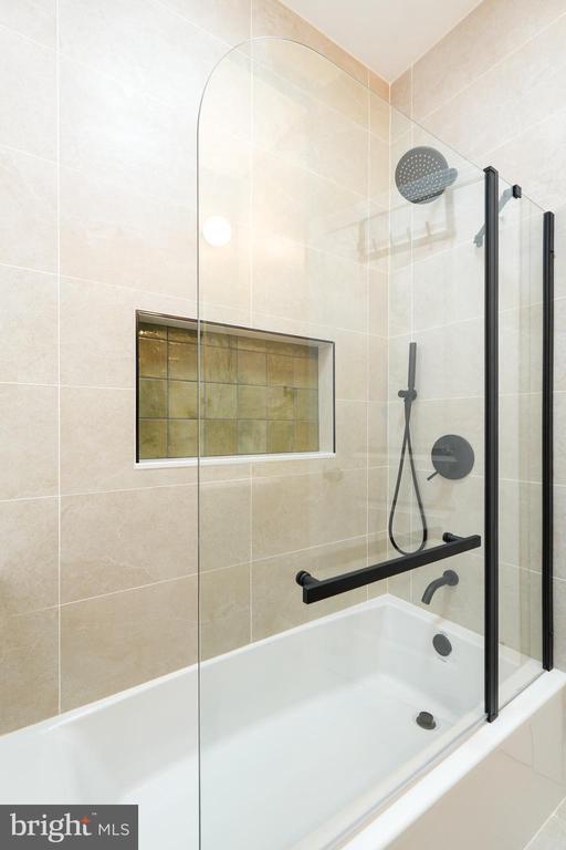 Building Photo - 2625 S Carlisle St