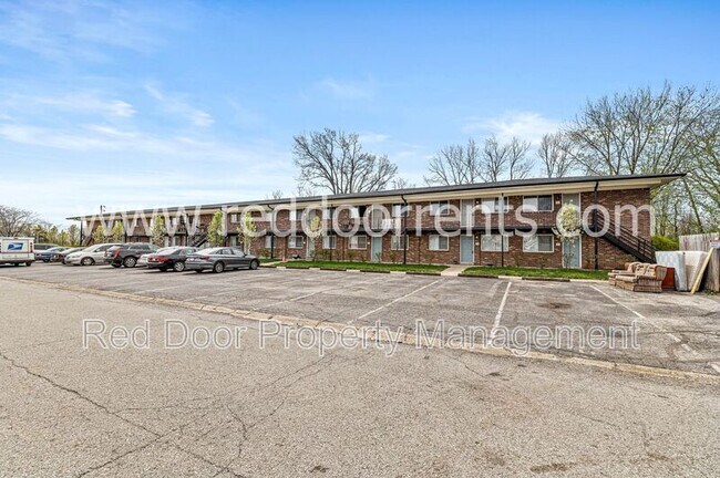 Building Photo - 10301 Medallion Dr