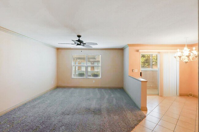 Building Photo - 2 Bed, 2 Bath 1st Floor Condo In West Las ...