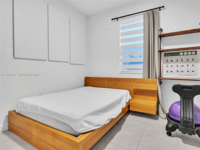 Building Photo - 12728 SW 214th Ter