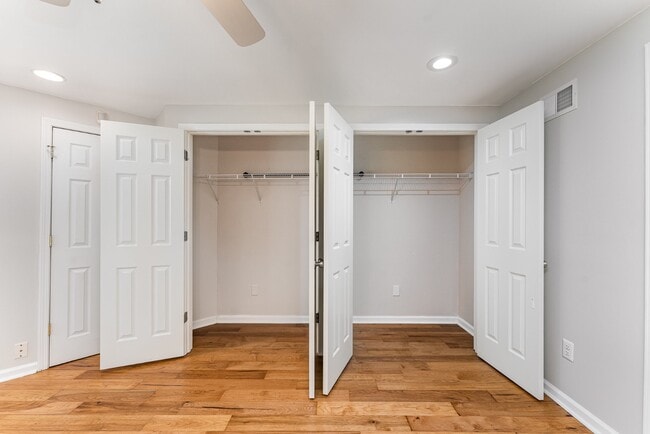 Building Photo - 306 Crosscut Dr