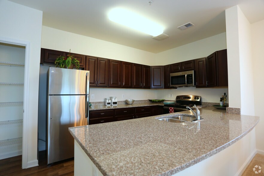 Primary Photo - RiverWatch Apartments