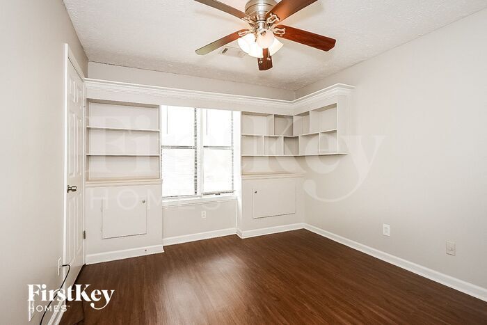 Building Photo - 44 Hartley Woods Dr