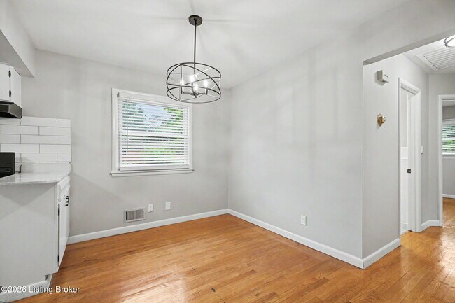 Building Photo - 3026 Klonway Dr